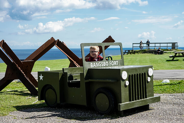 Billede fra Bangsbo Fort af legebil